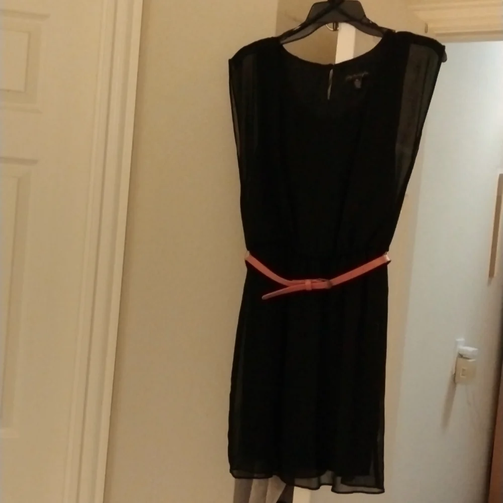 COPY - Black Dress - Picture 2 of 3